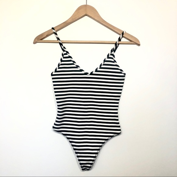 Sunday Best Annie Body Suit - Picture 6 of 11